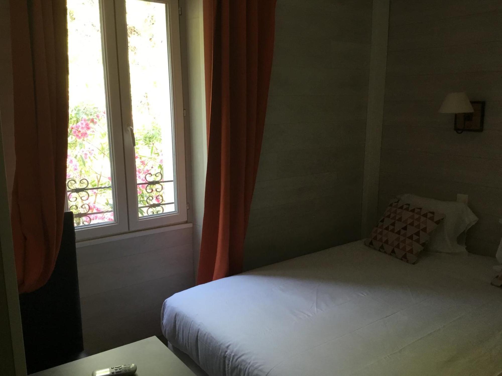 Le Jardin Des Oliviers Hotel Sigean Exterior photo