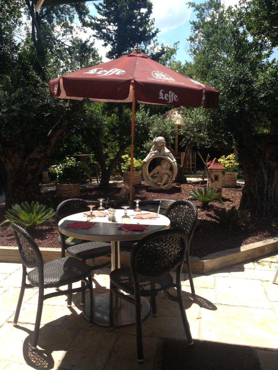 Le Jardin Des Oliviers Hotel Sigean Exterior photo
